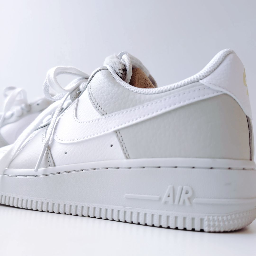 Nike WMNS AIR FORCE 1 '07"Light Bone" | 24.0cm,24.5cm,25.0cm | DC1165-001