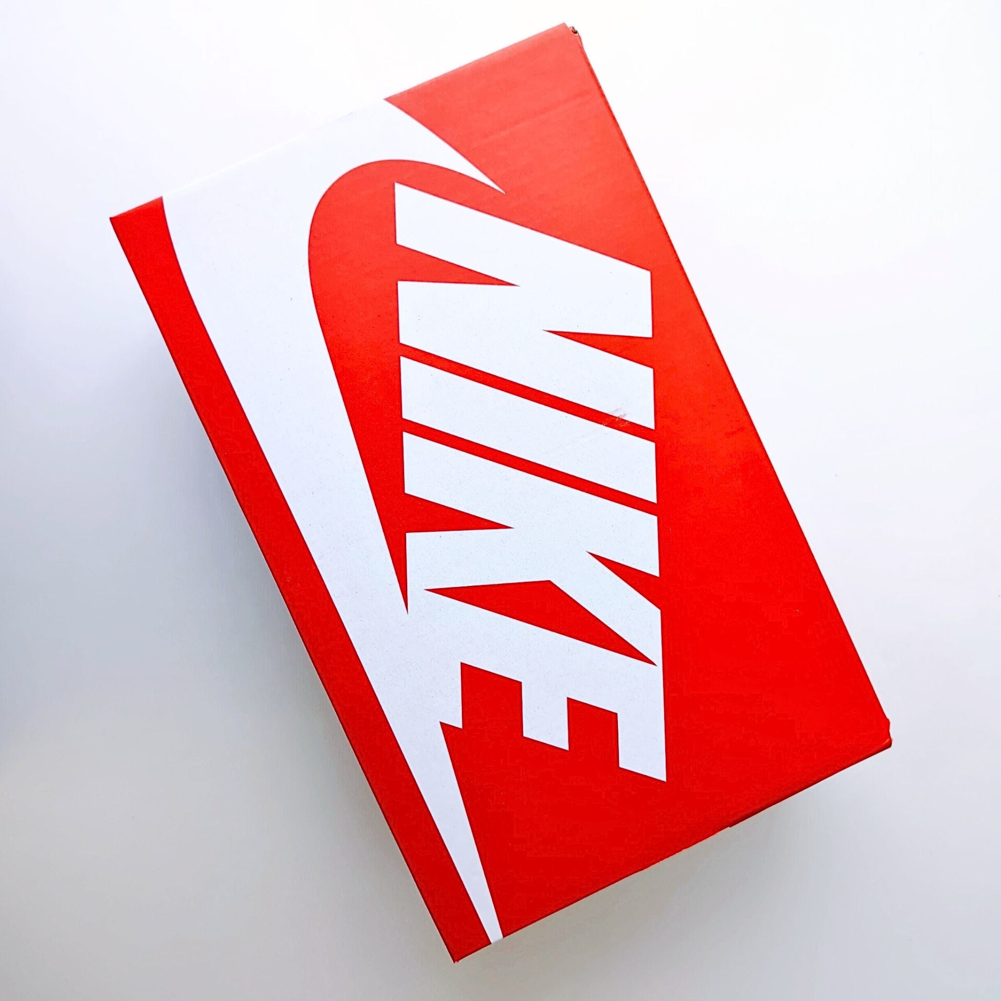 W NIKE V2K Run "Metallic Silver"|25.5cm|FD0736-100