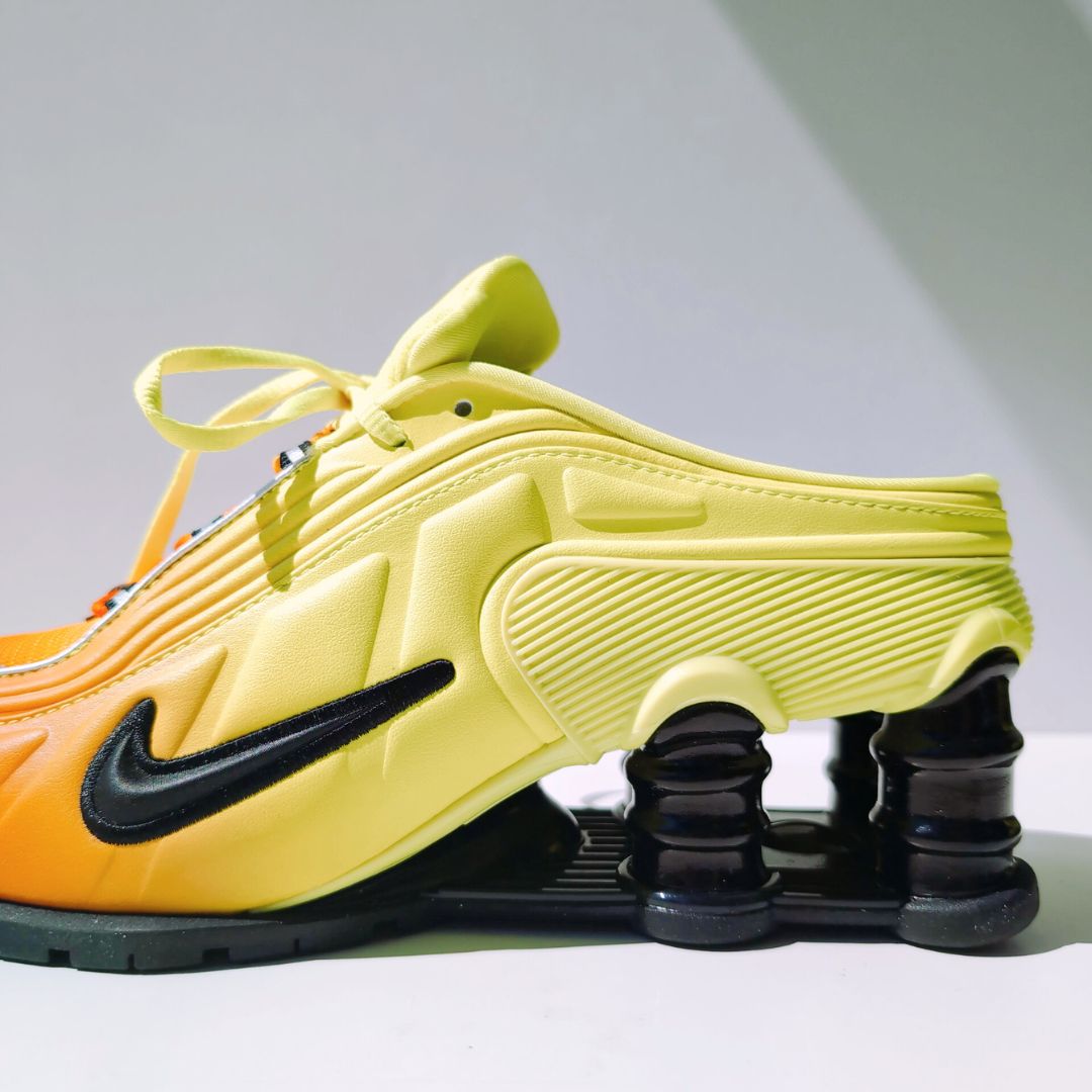 Martine Rose × Nike WMNS Shox MR4 "Safety Orange" | 25.5cm | DQ2401-800