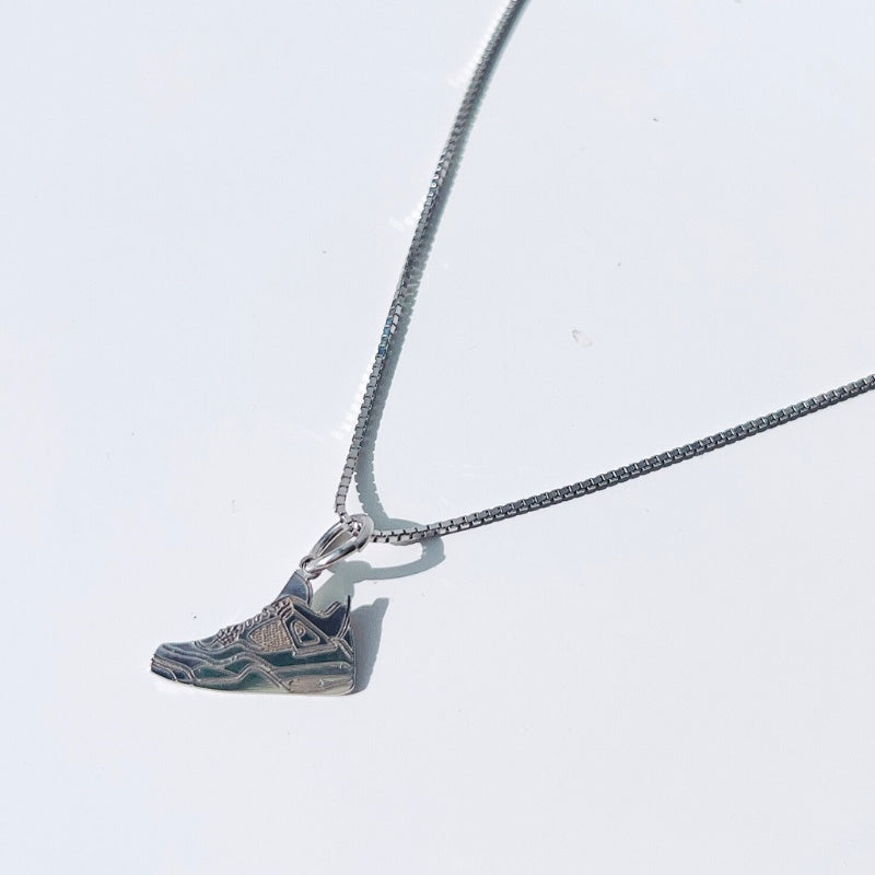 「SNEAKER TRIBUTE NEAKLACE」スニーカーチャームネックレス : Air Jordan 4 TRIBUTE / SILVER シルバー