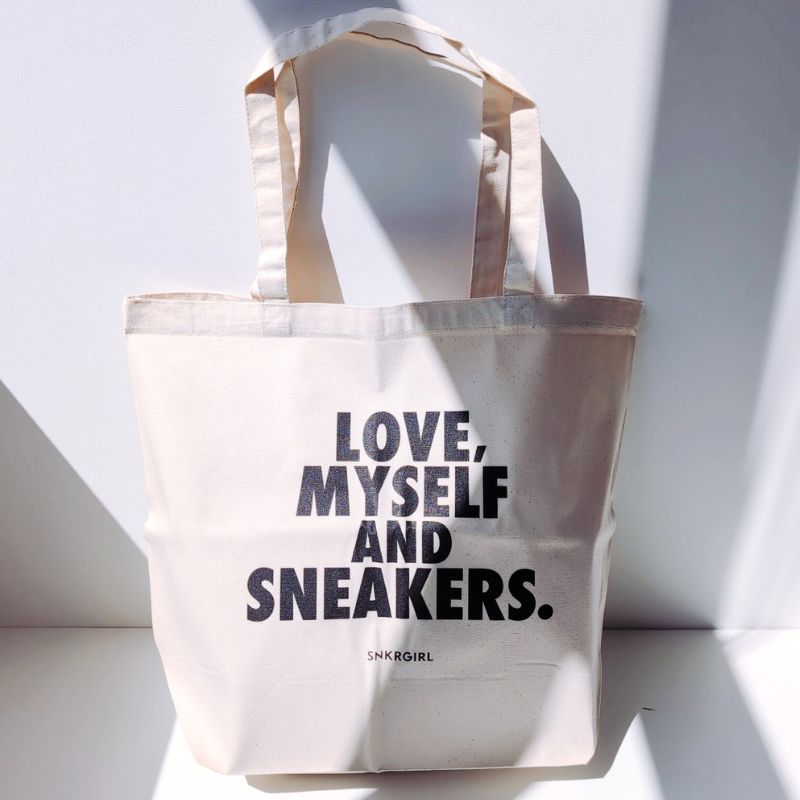 【SNKRGIRL Original】オリジナルトートバッグ : ブラックロゴ (セール対象商品)