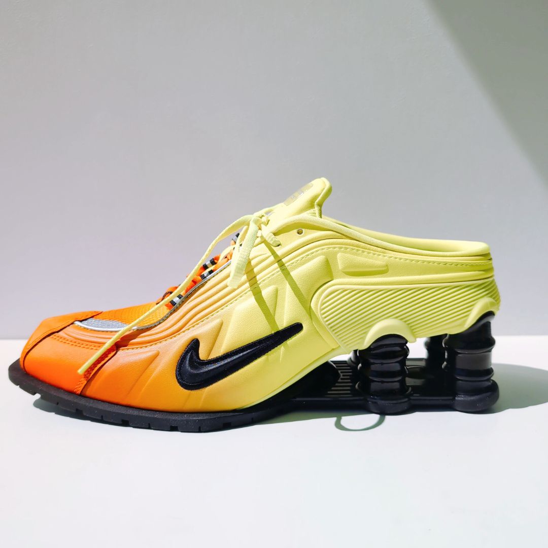 Martine Rose × Nike WMNS Shox MR4 "Safety Orange" | 25.5cm | DQ2401-800