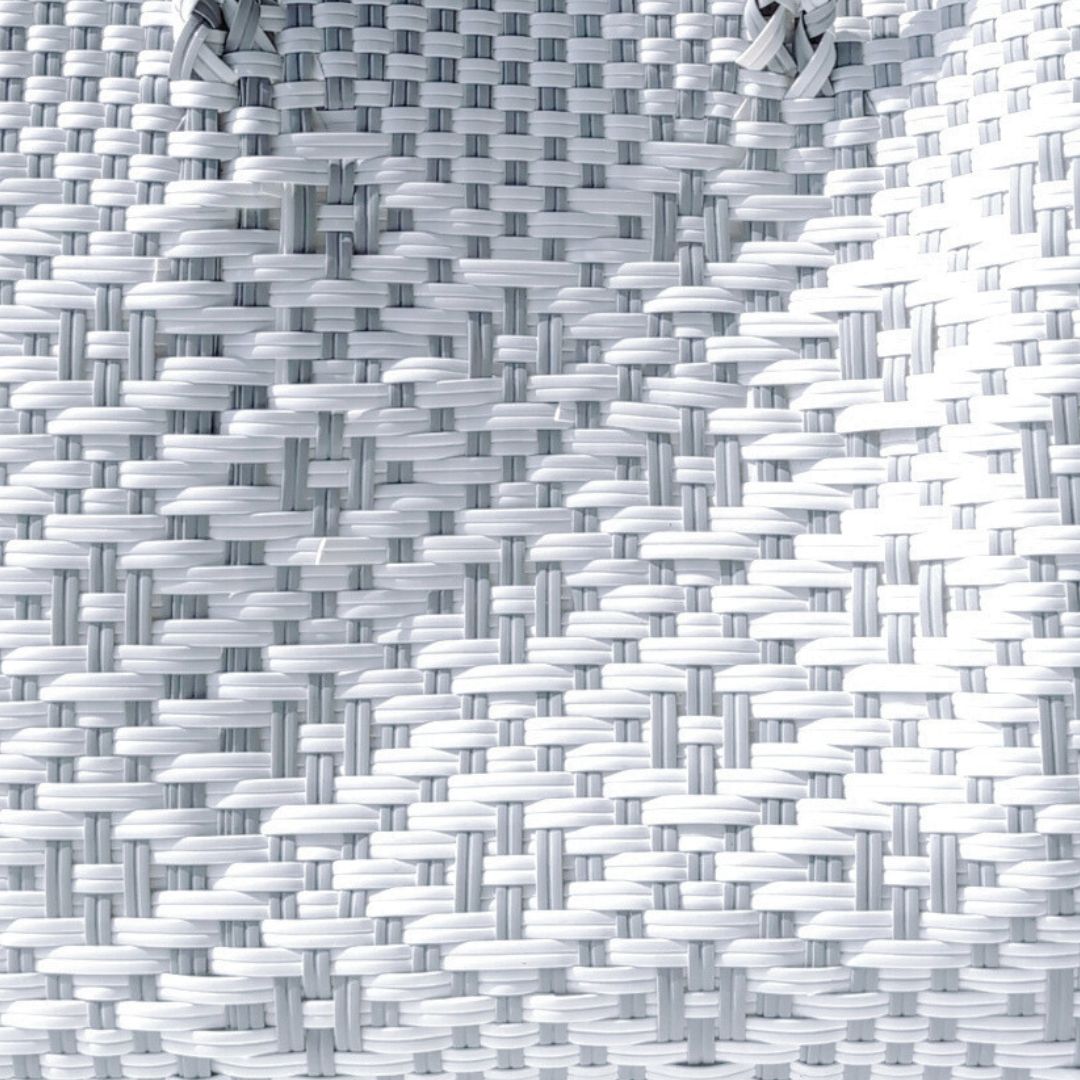 旅行やビーチに【人気かごバッグ】万能サイズ!韓国人気トート型 グレー (セール対象)