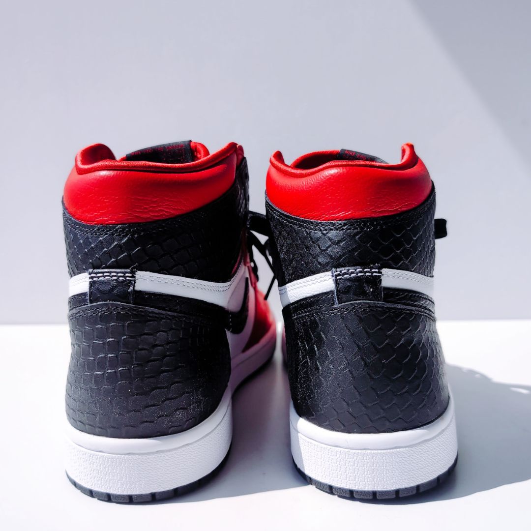 Nike Wmns Air Jordan 1 High OG "Satin Red" | 25.0cm | CD0461-601