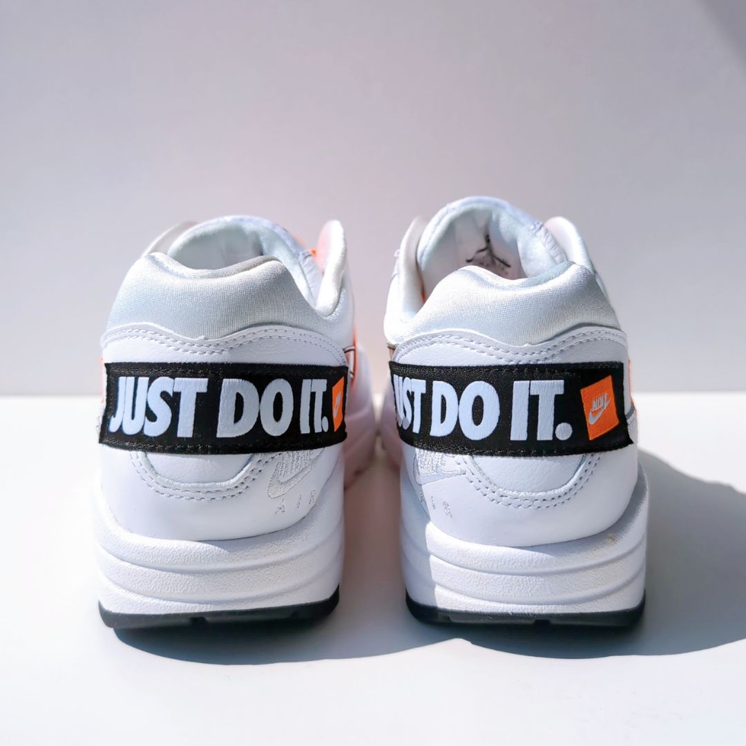 NIKE WMNS AIR MAX 1 WHITE JUST DO IT COLLECTION | 24.0cm | 917691-100