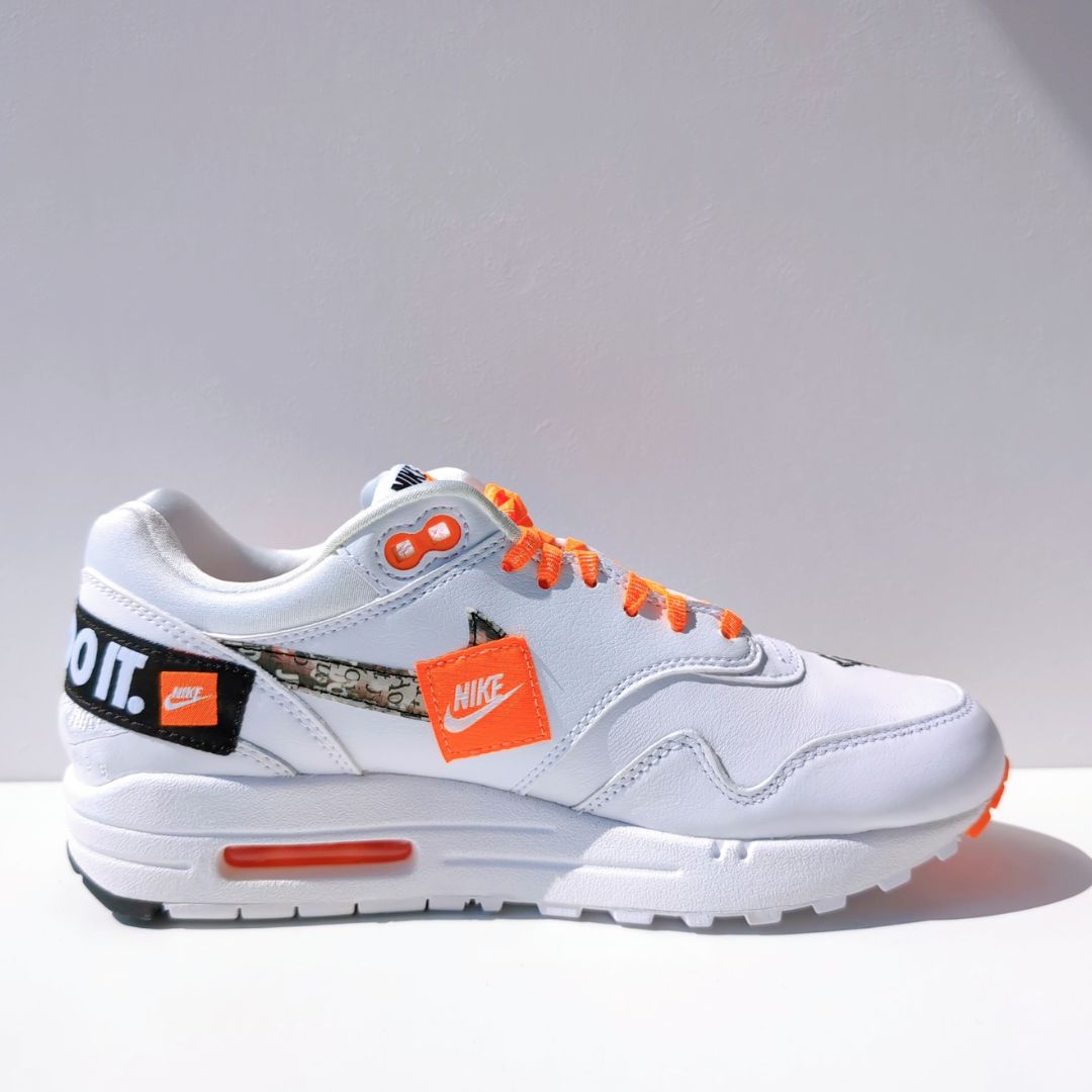 NIKE WMNS AIR MAX 1 WHITE JUST DO IT COLLECTION | 24.0cm | 917691-100