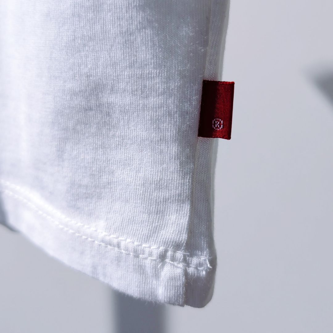 『Levi’s × Disney』ミッキーマウスTee デニムを履いたミッキー