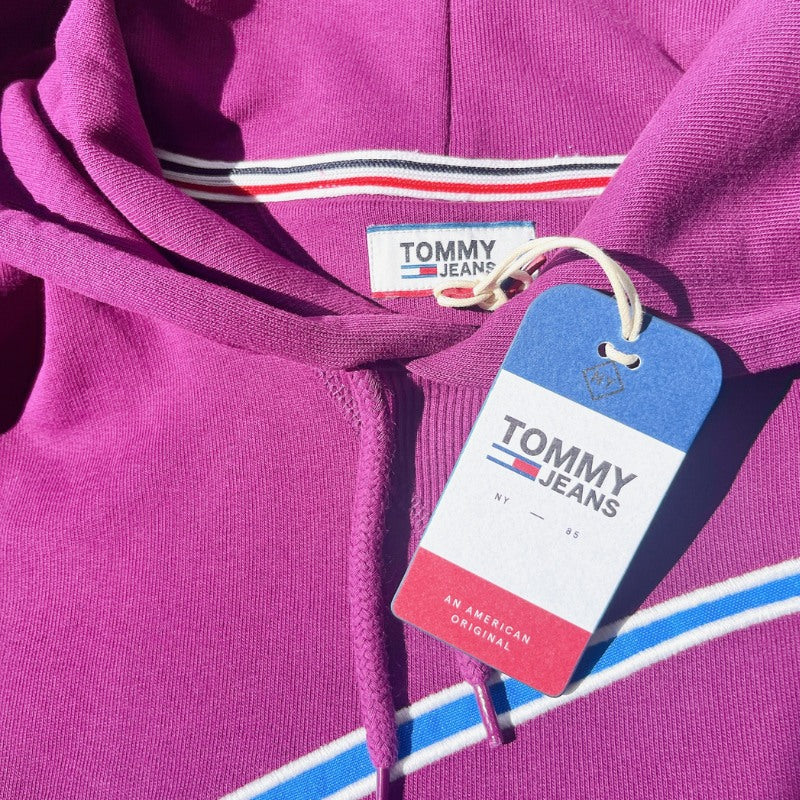 『Tommy Jeans シグネチャーカプセルロゴフーディー』ダークパープル フロントロゴパーカー Dark purple : XS
