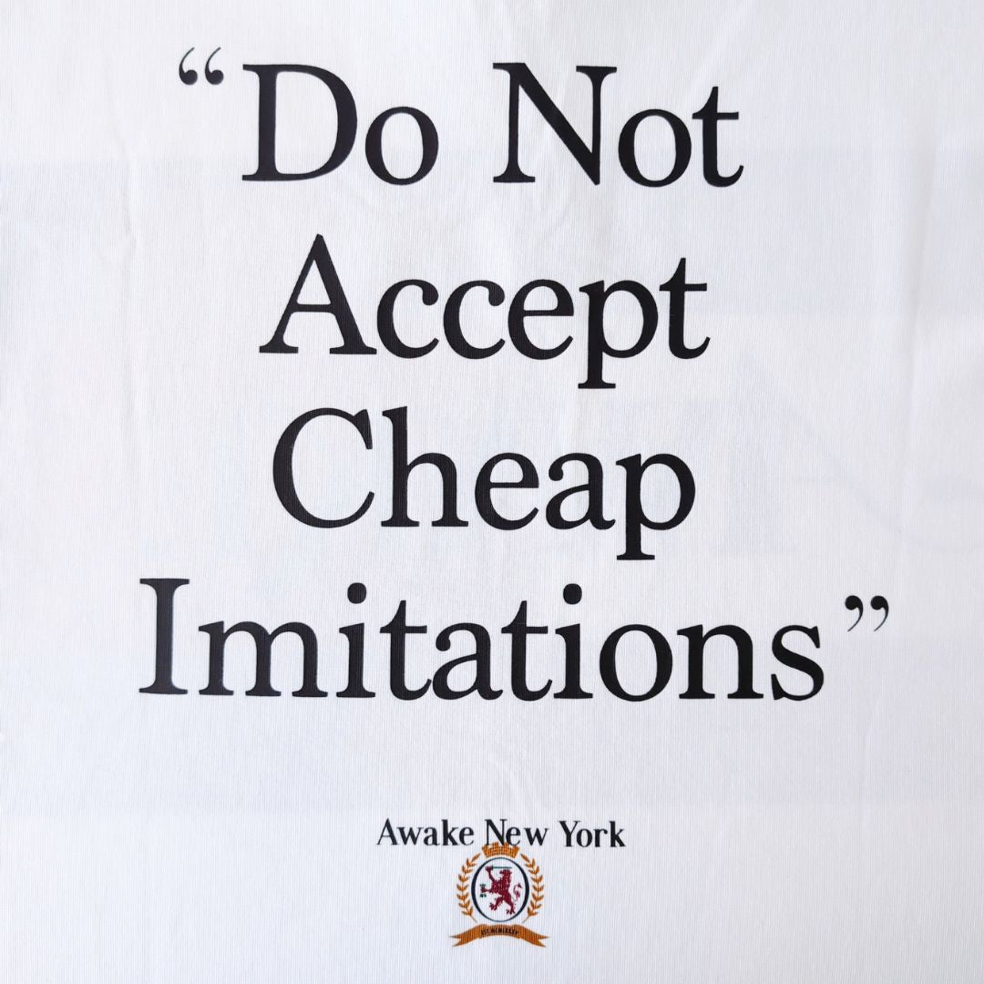 『Tommy ×Awake NY Flag Tee』コラボアイテム フラッグTシャツ 半袖 ホワイト