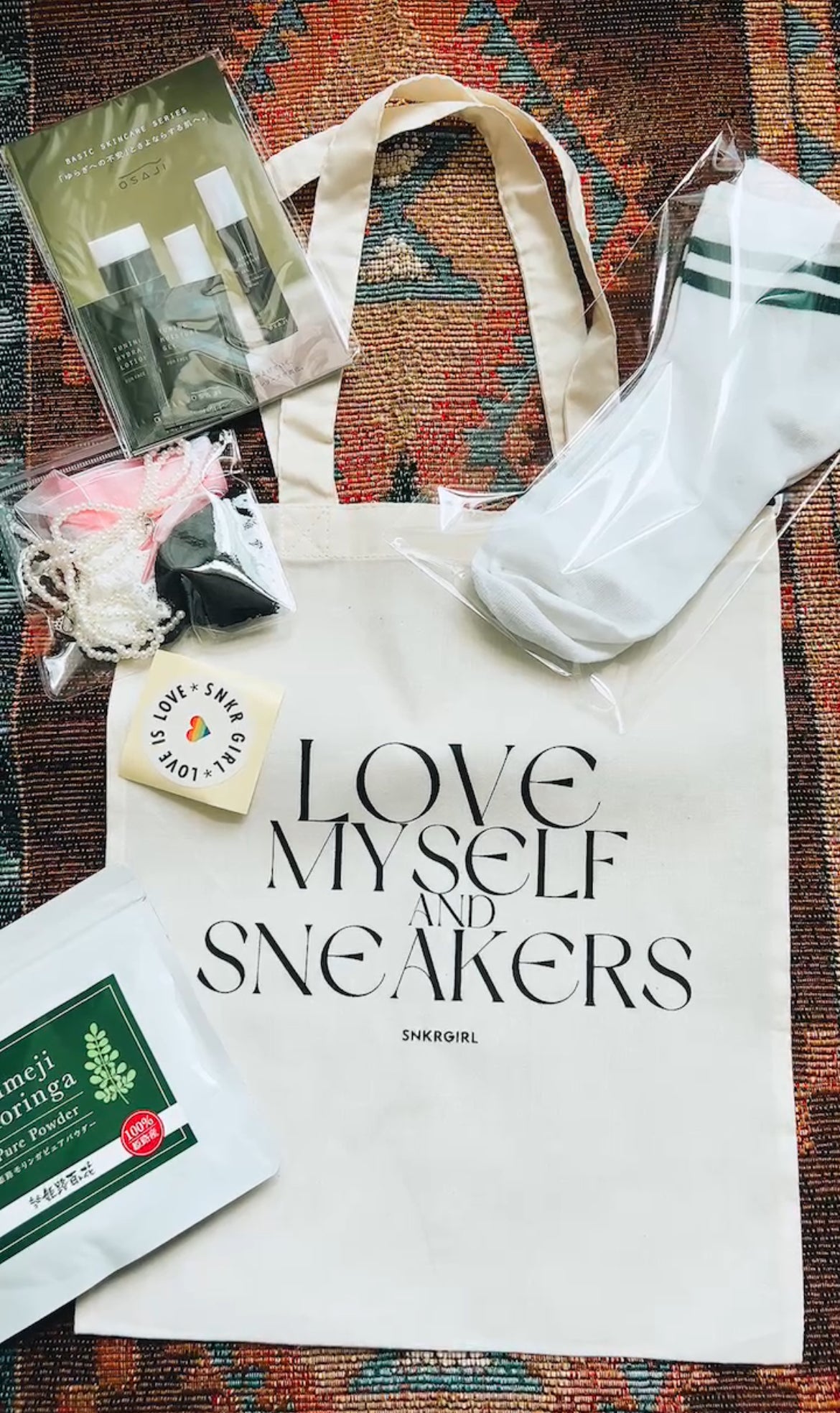 イベント限定ギフトパック「Sneaker for Women Lunch Party」