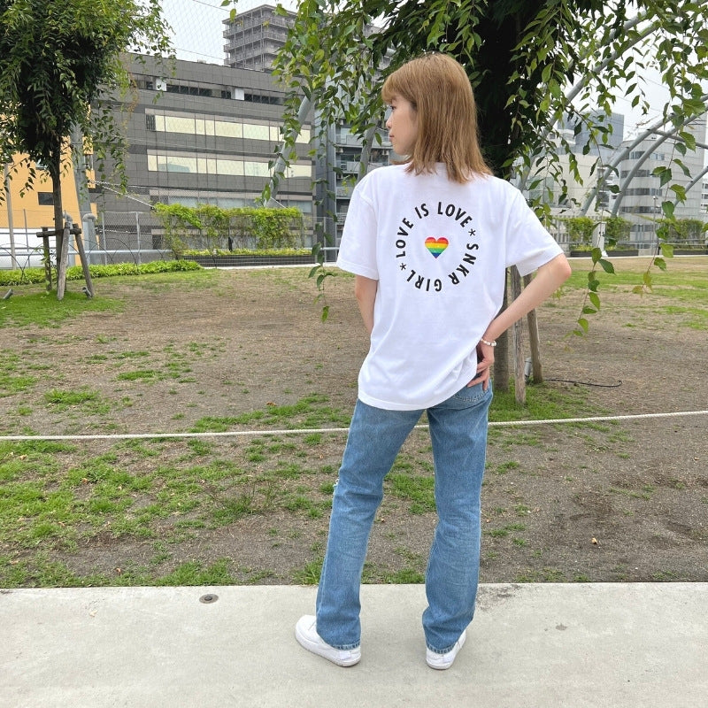 Pride T-Shirt "Love Is Love" Rainbow バックプリントTシャツ