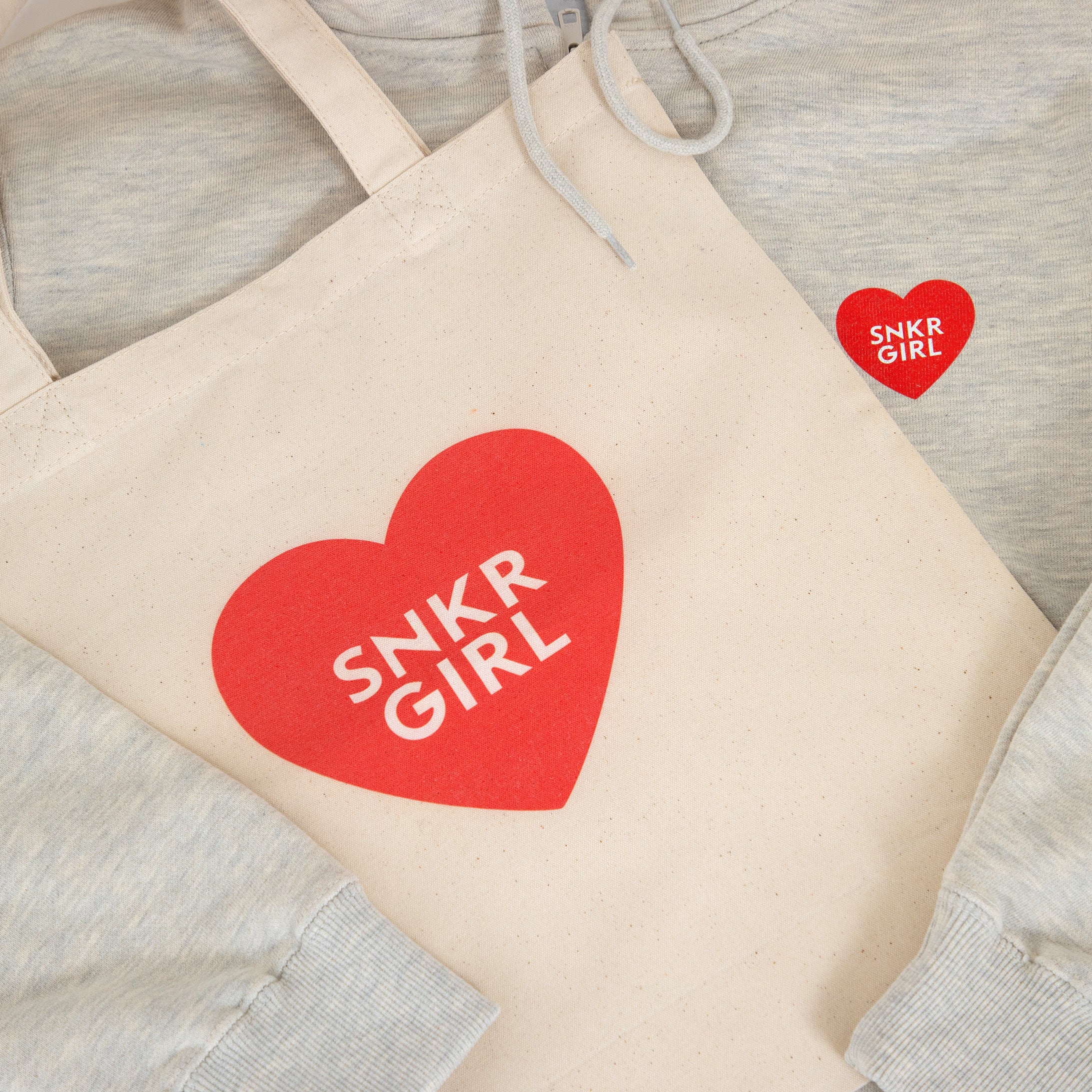 SNKRGIRL オリジナルハートロゴ キャンバストートバッグ :「SNKRGIRL」