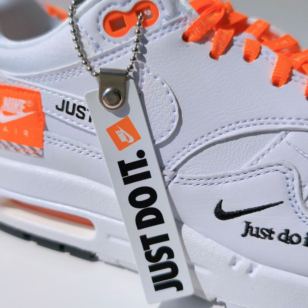 NIKE WMNS AIR MAX 1 WHITE JUST DO IT COLLECTION | 24.0cm | 917691-100