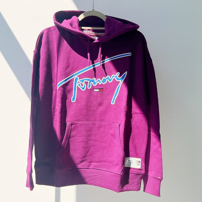 『Tommy Jeans シグネチャーカプセルロゴフーディー』ダークパープル フロントロゴパーカー Dark purple : XS